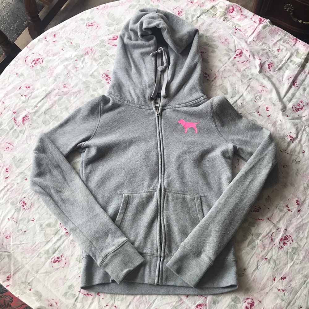Victoria’s Secret PINK Chicago sweatshirt